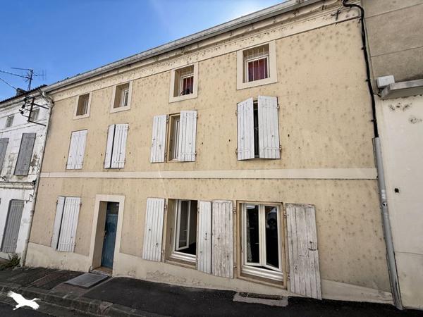 Immeuble 337 920 € Angoulême 251 m² DPE D