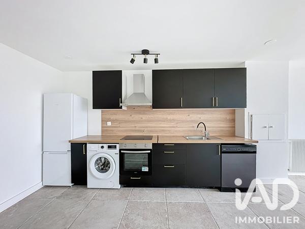 Location appartement 3 pièces 69,24 m² Orly