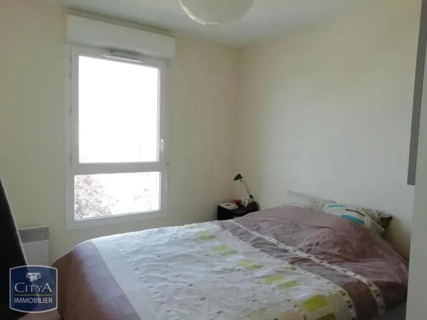Appartement à louer 2 pièces 45.18m² Tours (37000)