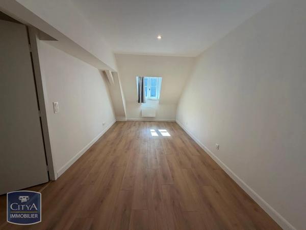 Appartement à louer 3 pièces 61.3m² Vichy (03200)