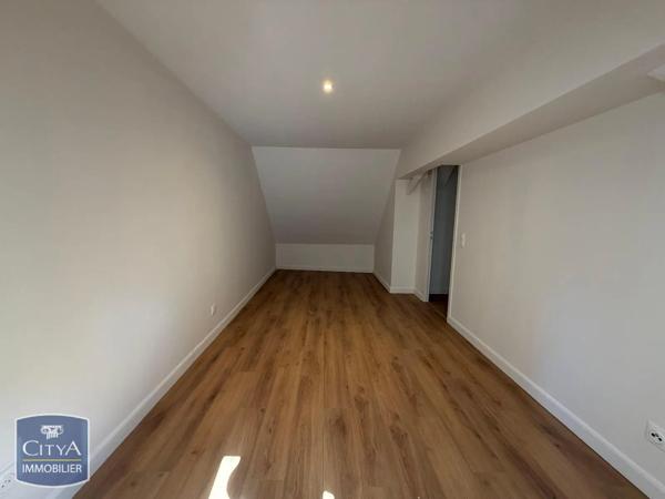 Appartement à louer 3 pièces 61.3m² Vichy (03200)