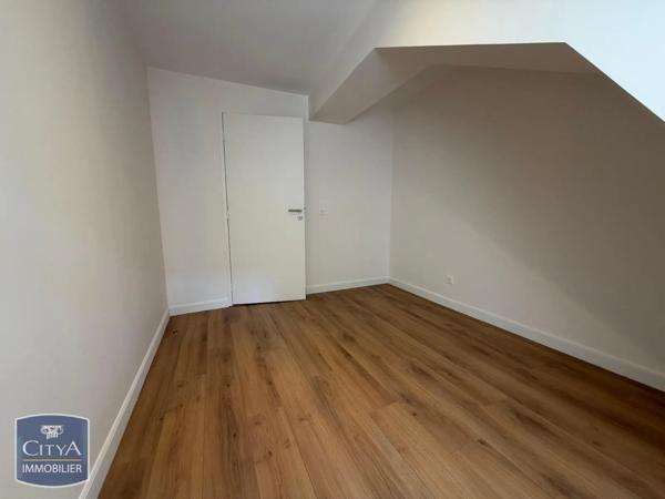 Appartement à louer 3 pièces 61.3m² Vichy (03200)