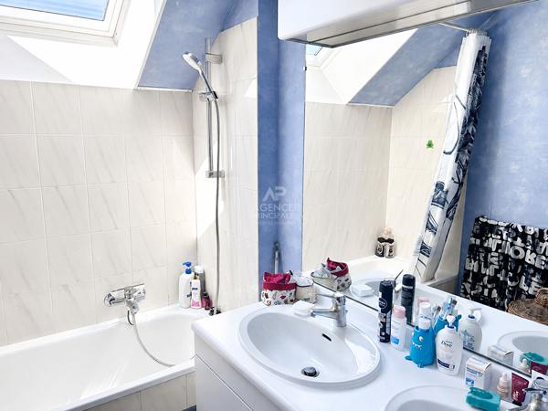 Maison Triel Sur Seine 6 pièce(s) 135 m2 537 000 € **  - Référence  1803