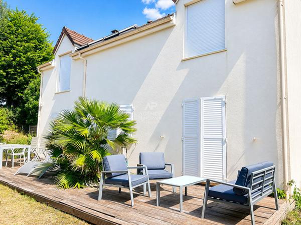 Maison Triel Sur Seine 6 pièce(s) 135 m2 537 000 € **  - Référence  1803