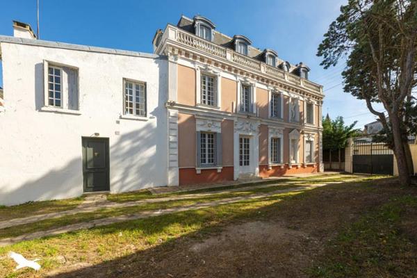 Maison à vendre |  Achères |  11 pièces | 227 m²