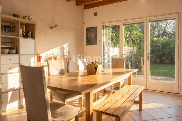Maison de ville 168 m² avec jardin et garage – Bordeaux Bastide