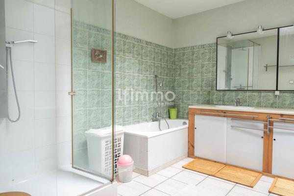 Maison de ville 168 m² avec jardin et garage – Bordeaux Bastide