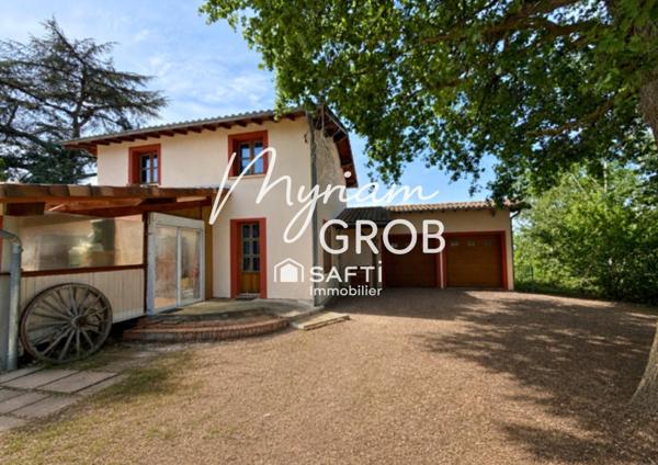 Maison T6 de 185 m2 avec nature à perte de vue aux pied des coteaux du Fau-