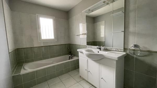 Maison 5 pièce(s) 3 chambre(s) 93.27 m²