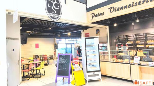 Fonds de bar, brasserie et sa belle terrasse ensoleillée dans un emplacement privilégié à fort passage.