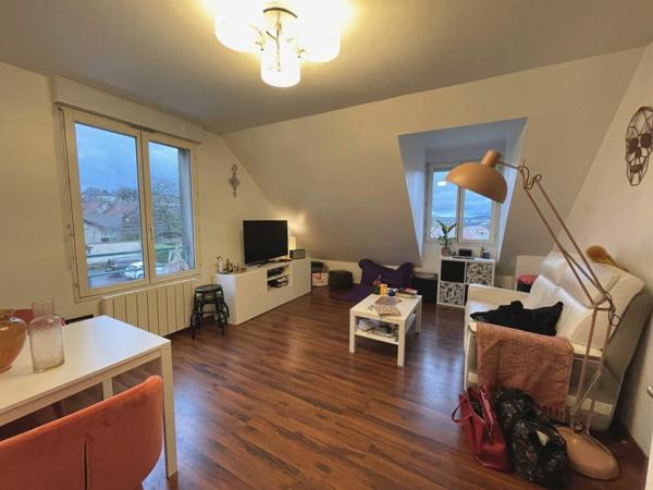 Appartement à vendre    3 pièces • 44,25 m2 Épône