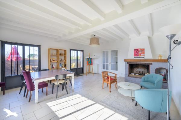 Maison à vendre |  Gujan-Mestras |  9 pièces | 206 m²