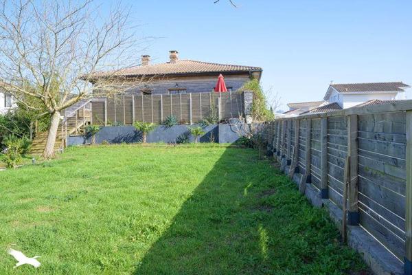 Maison à vendre |  Gujan-Mestras |  9 pièces | 206 m²