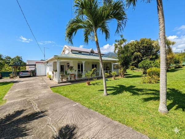 Maison 5 pièces à vendre à Capesterre-Belle-Eau – 113 m² avec grand terrain