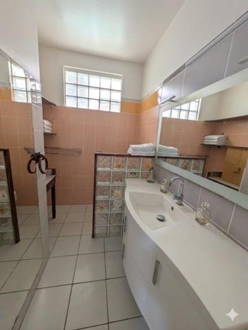 Maison 5 pièces à vendre à Capesterre-Belle-Eau – 113 m² avec grand terrain