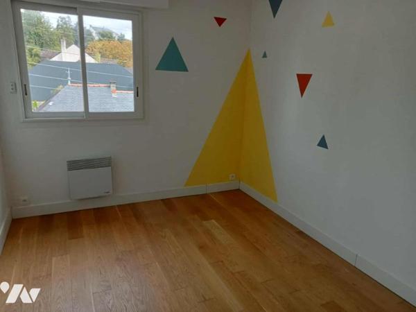 T5 de 90,30m², 3 CH + parking double en sous-sol