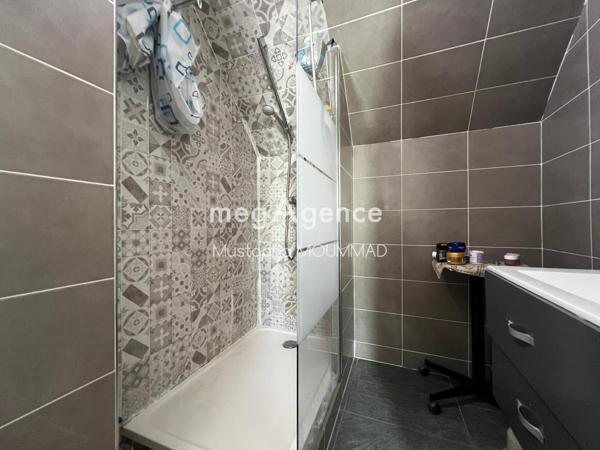 Maison à MANTES-LA-VILLE, 78711 - 4 pièces 77m²