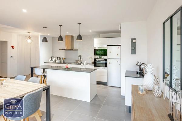 Appartement à vendre 1 pièce 89m² Tours (37100)