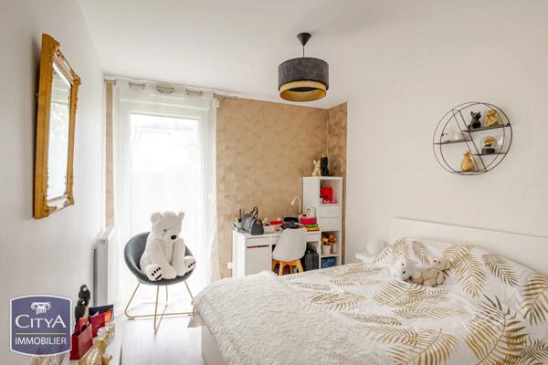Appartement à vendre 1 pièce 89m² Tours (37100)