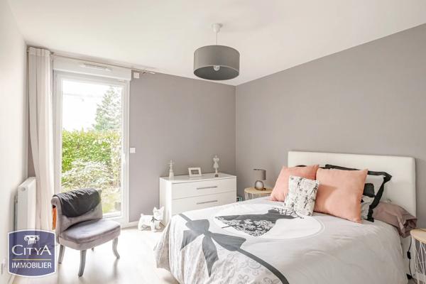 Appartement à vendre 1 pièce 89m² Tours (37100)