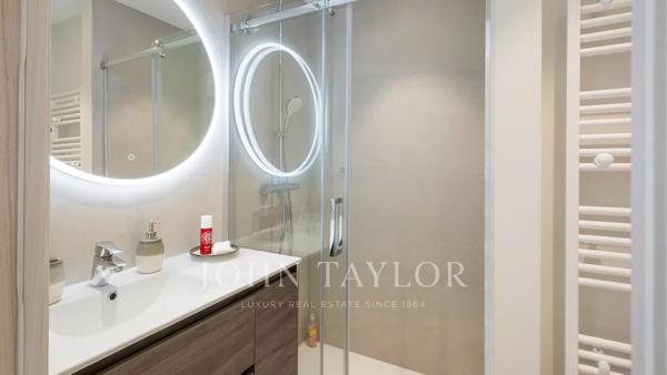 Cannes Croix-des-Gardes Superbe appartement rez-de-jardin