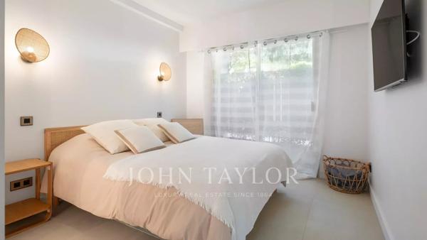 Cannes Croix-des-Gardes Superbe appartement rez-de-jardin