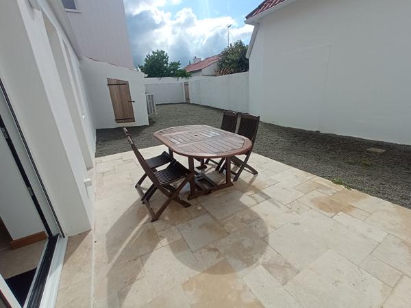 Maison meublée 4 pièce(s) de 98.46 m²