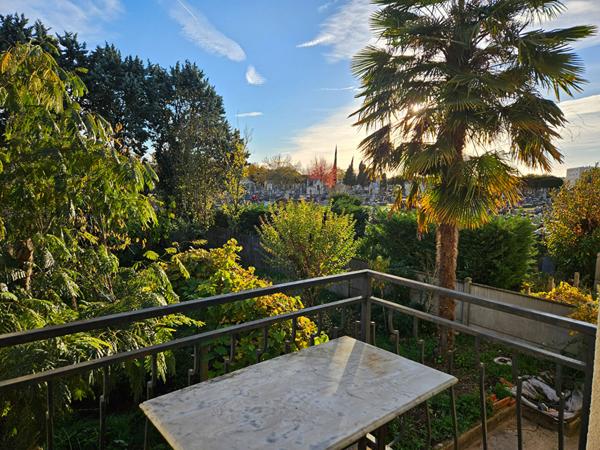 CHARMANT PAVILLON FAMILIAL EN PLEIN CENTRE VILLE- AU CALME DANS UNE IMPASSE