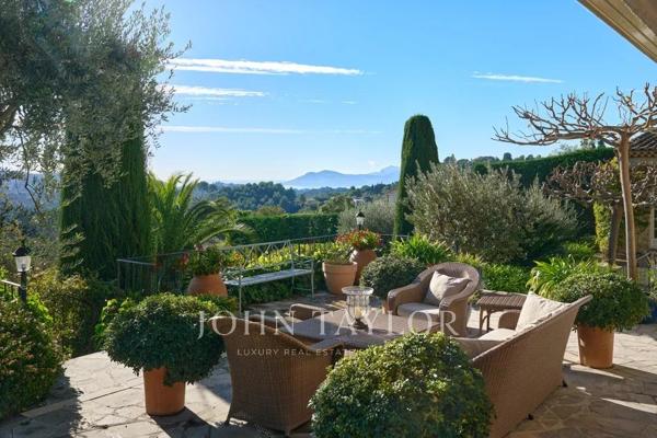 Mougins - Magnifique propriété d'exception avec vue mer panoramique