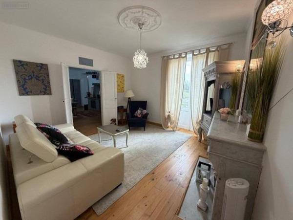 Maison à vendre à Sarlat-la-Canéda en Dordogne (24200), ref : 143