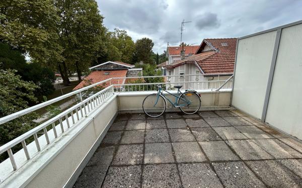 Appartement à vendre    1 pièce • 24,17 m2 Pessac