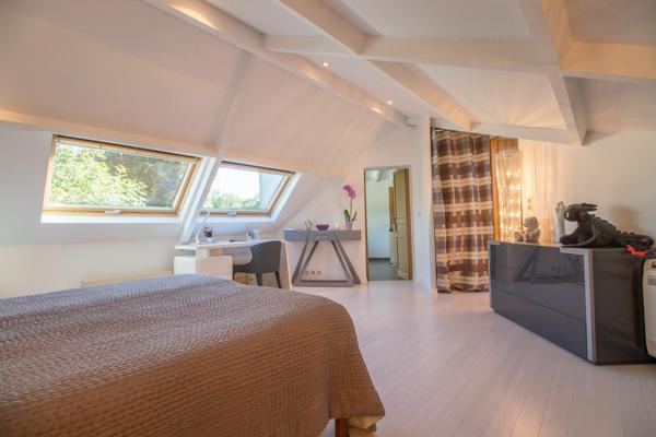 SUPERBE MAISON FAMILIALE - STANDING +++