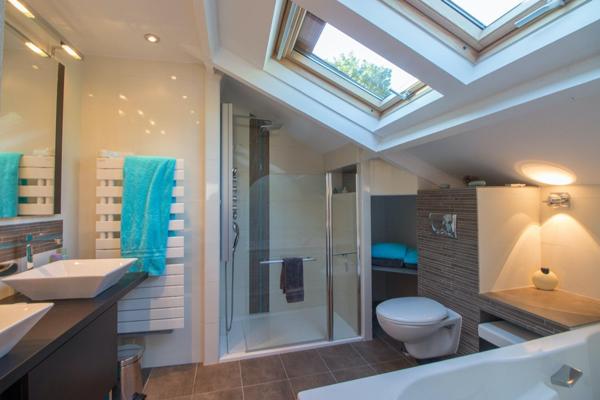 SUPERBE MAISON FAMILIALE - STANDING +++