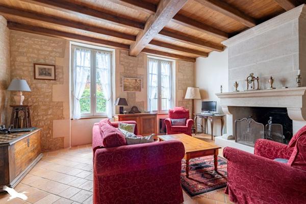 Maison à vendre |  Matha |  5 pièces | 200 m²