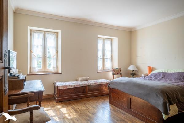 Maison à vendre |  Matha |  5 pièces | 200 m²