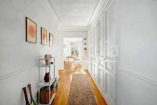 Appartement · Vente Paris (75017) 4 pièces · 73m²