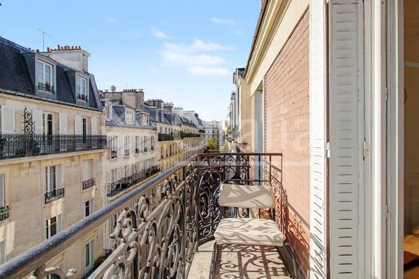 Appartement · Vente Paris (75017) 4 pièces · 73m²