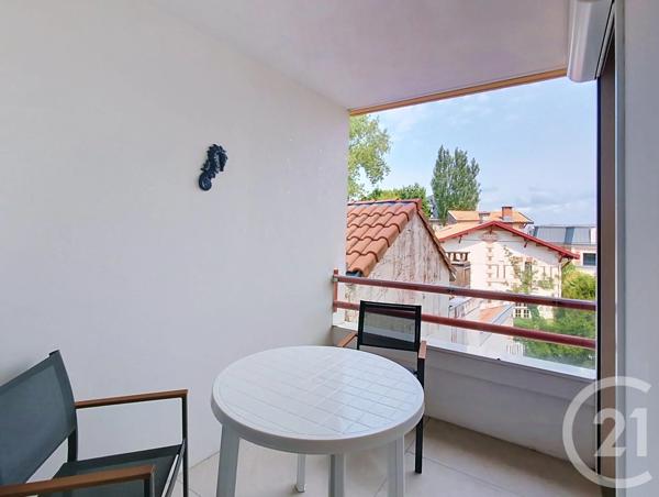 Appartement F2 à vendre  2 pièces - 38 m 2   ARCACHON  - 33