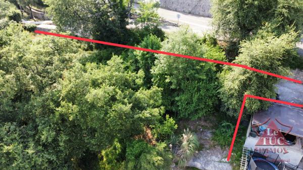 LE BAR SUR LOUP TERRAIN CONSTRUCTIBLE DEUX VILLAS INDIVIDUELLES  Le Bar-sur-Loup (06620)