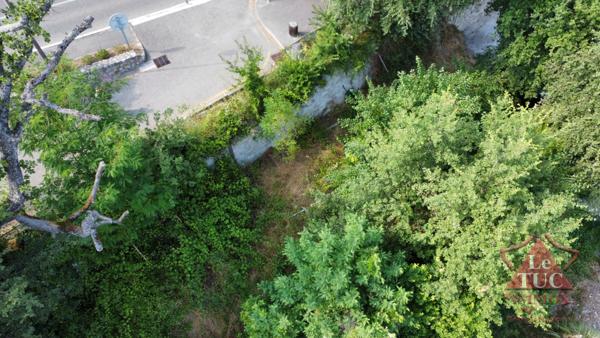 LE BAR SUR LOUP TERRAIN CONSTRUCTIBLE DEUX VILLAS INDIVIDUELLES  Le Bar-sur-Loup (06620)