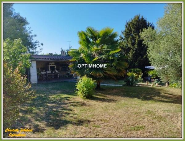 Maison à vendre 5 pièces CHALAIS (16)