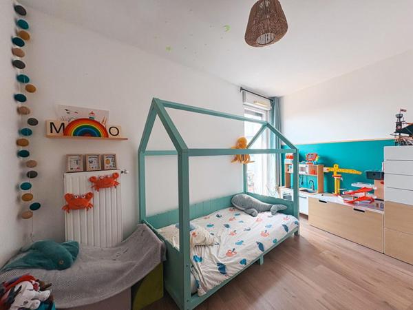 Appartement de 87 m2 avec terrasse de 61m2 et parking - Nantes
