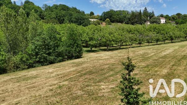 Terrain à vendre 1 366 m² Puy-l'Évêque