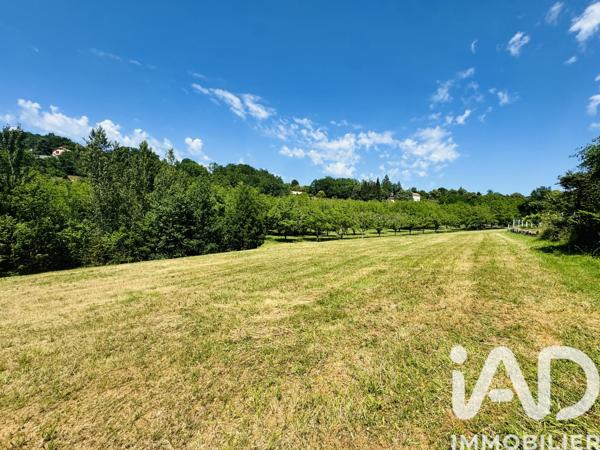 Terrain à vendre 1 366 m² Puy-l'Évêque