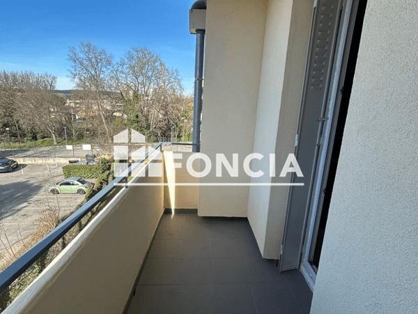 Location Appartement 3 pièces 60.04 m² - 367 AVENUE DES AIRES Gardanne 13120