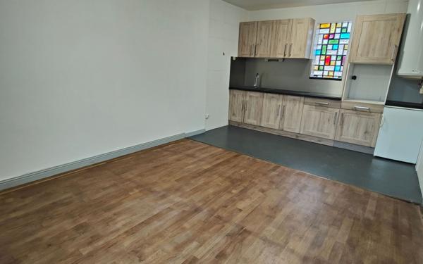 Appartement à louer    2 pièces •  Quincy-Voisins