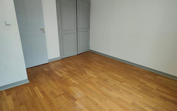 Appartement à louer    2 pièces •  Quincy-Voisins