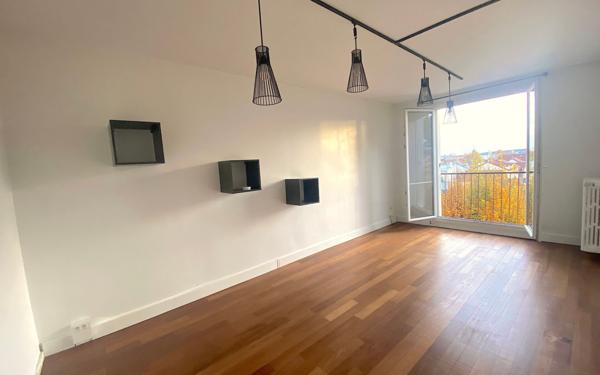 Appartement à louer    3 pièces • 64,92 m2 Antony