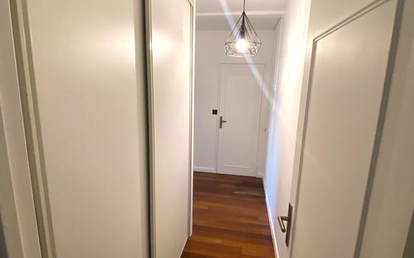 Appartement à louer    3 pièces • 64,92 m2 Antony