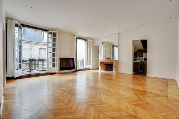 Vente Appartement de luxe Paris 8 5 Pièces 145 m²